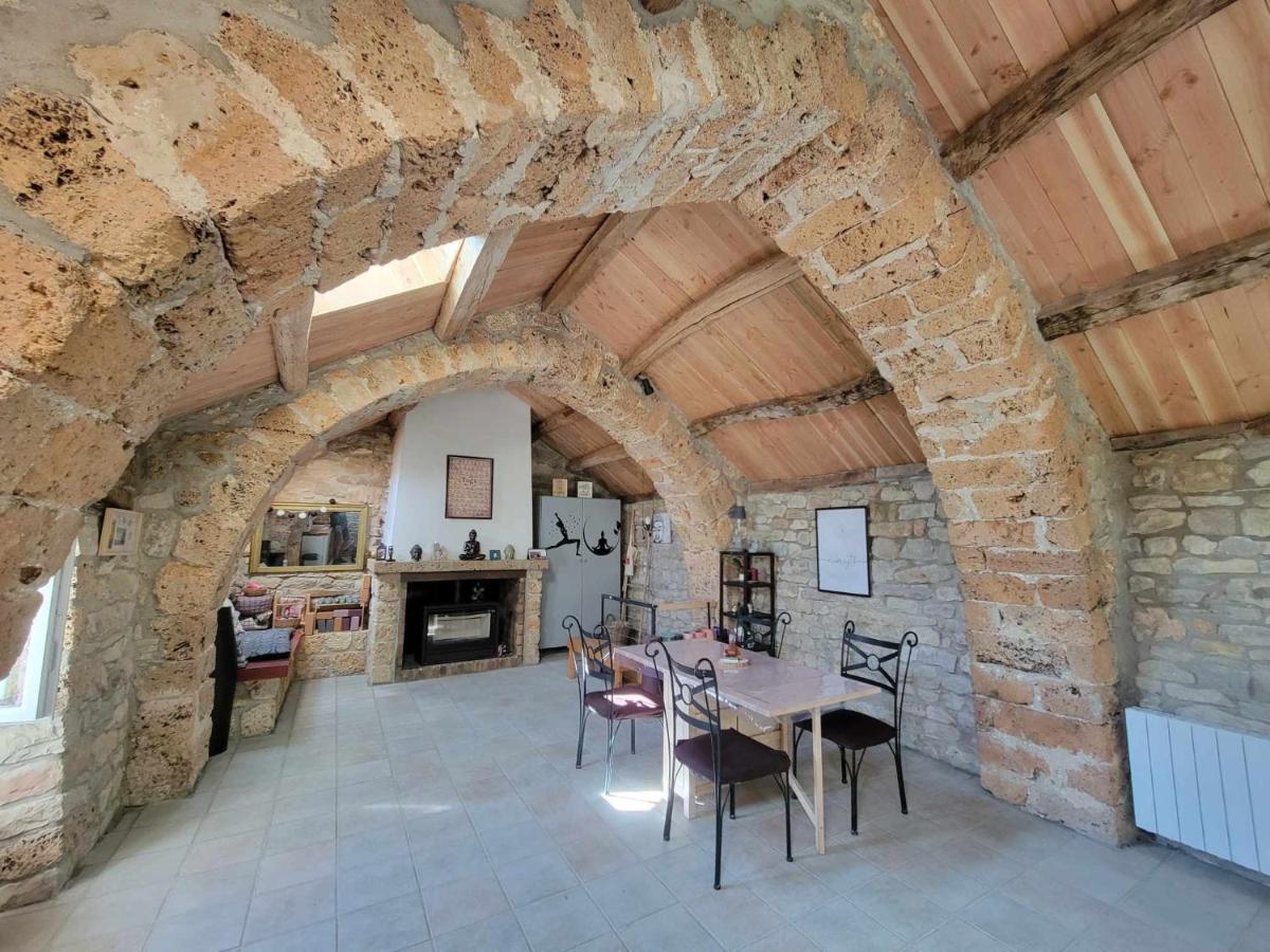 Maison Des Biches Saint-Jean-et-Saint-Paul Esterno foto