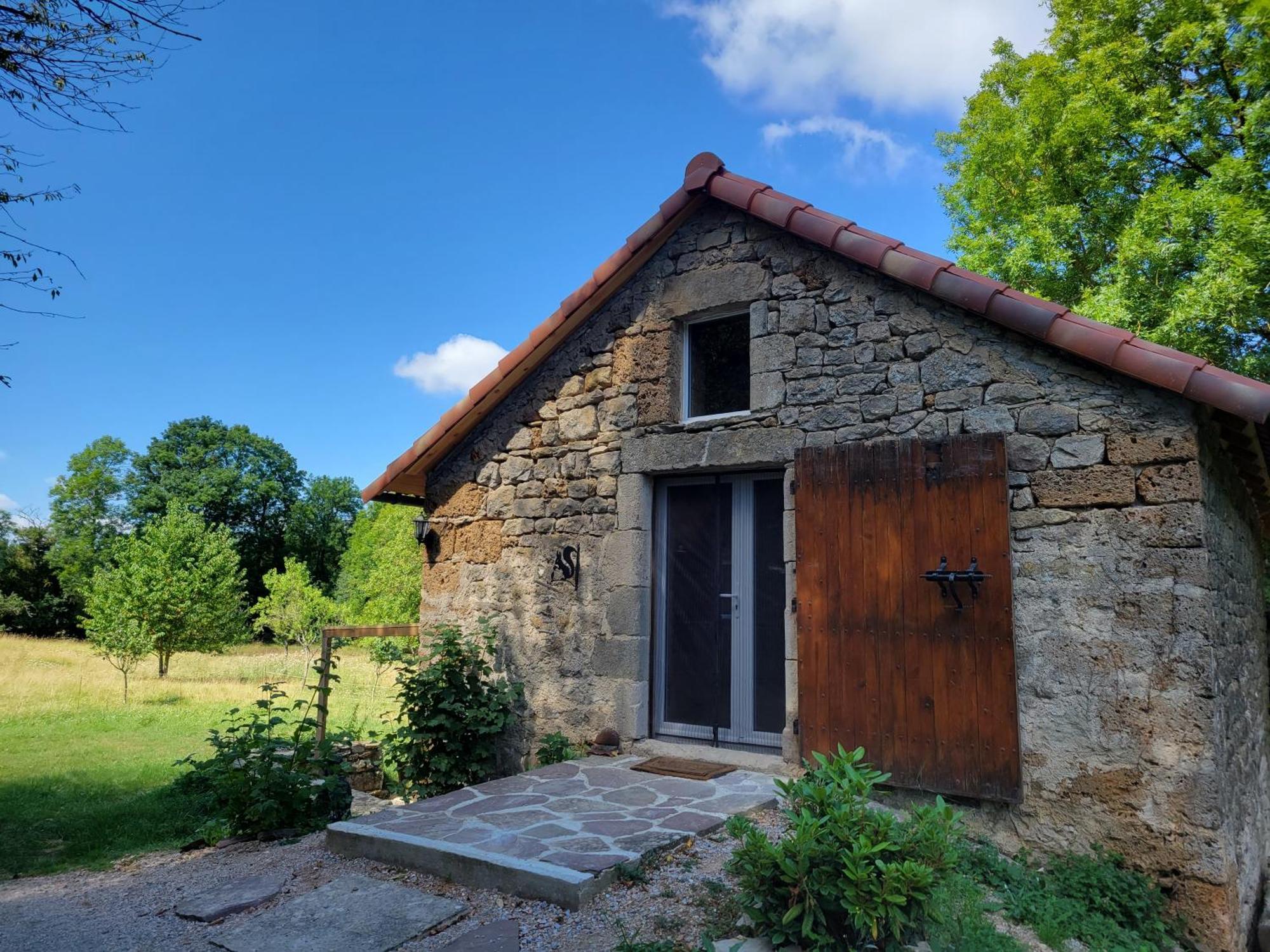 Maison Des Biches Saint-Jean-et-Saint-Paul Esterno foto