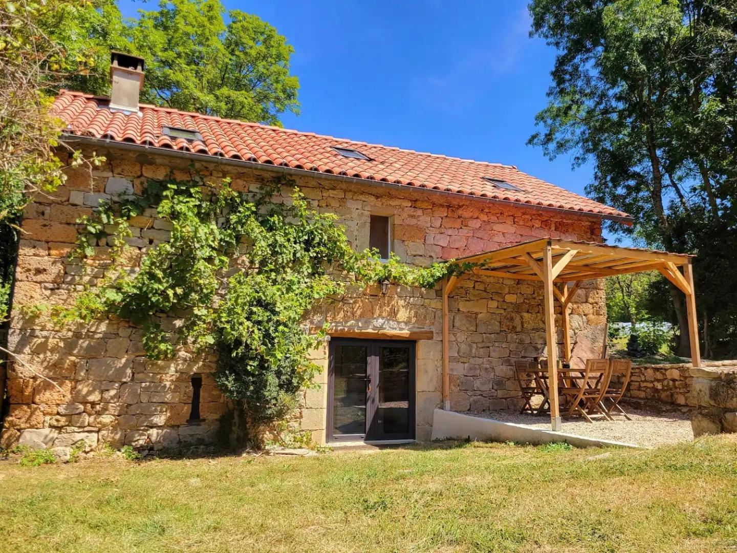 Maison Des Biches Saint-Jean-et-Saint-Paul Esterno foto